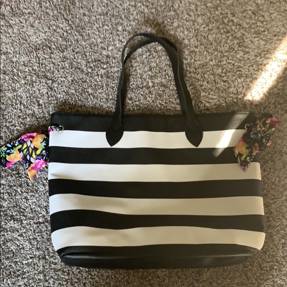 ⚡️Cute Striped tote